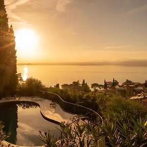 4* Lägenhetshotell Ca Del