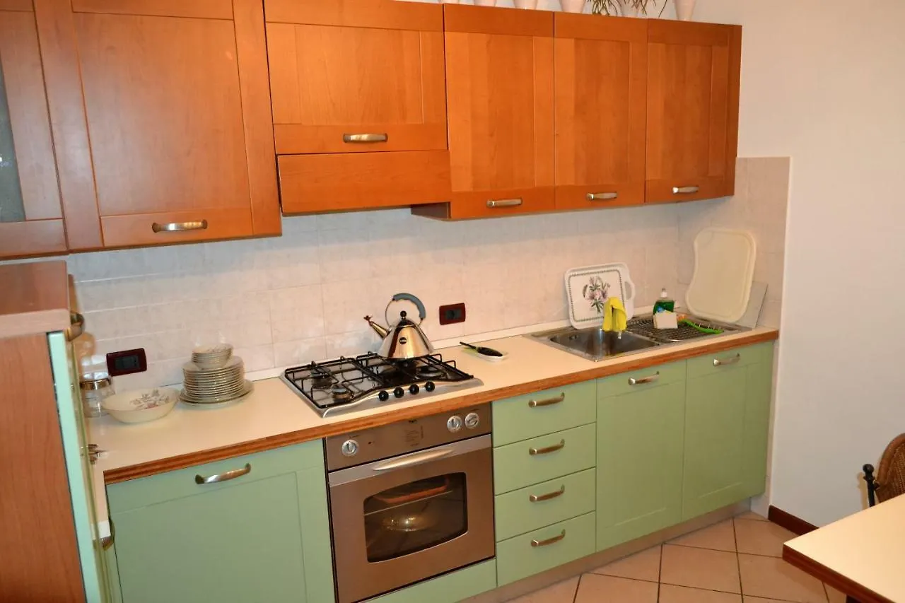 Appartamento Anna Torri Torri Del Benaco Italia
